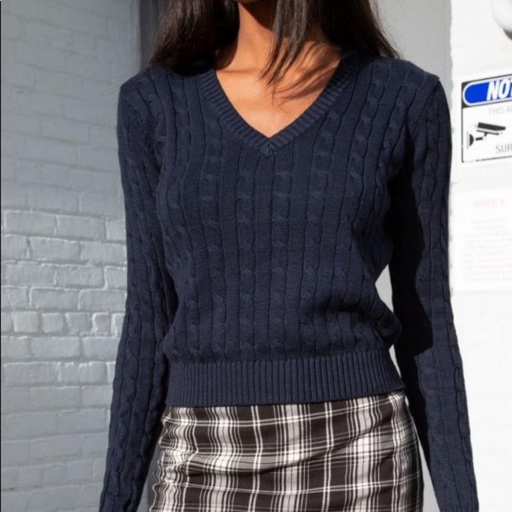 brandy melville olsen sweater